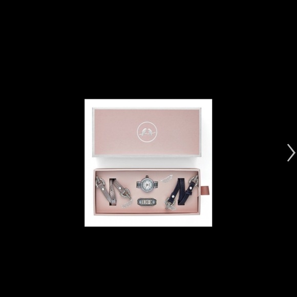 Convertible watch and bracelet set! - Picture 4 of 6